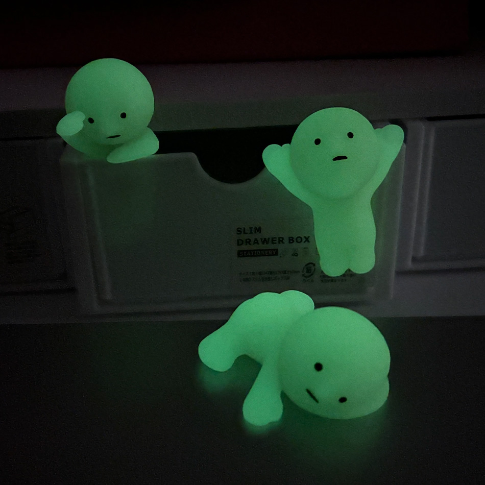 Glow Decorative Mini Figures B - Phone Accessories Doll review and price